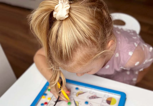 Nové karty Logidots vás provedou různými tématy. Zde jsou 3 důvody, proč byste je měli vyzkoušet
