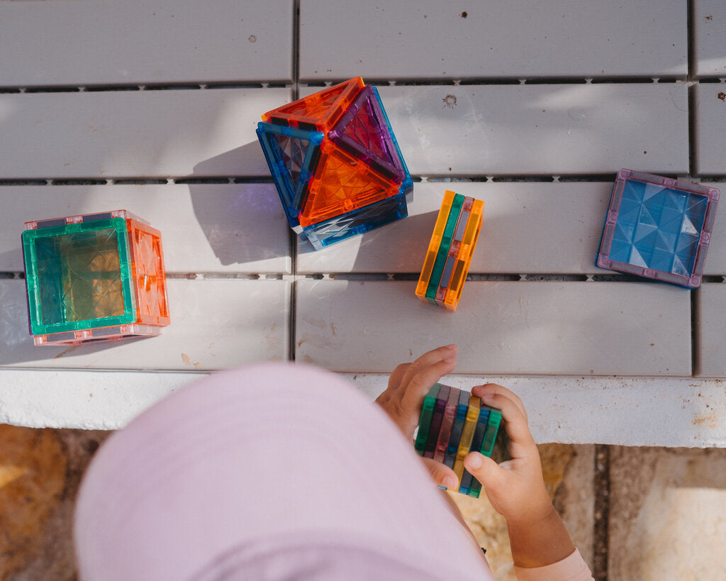 6 tipů na zábavné letní aktivity pro děti. Proč je důležité trávit čas venku?