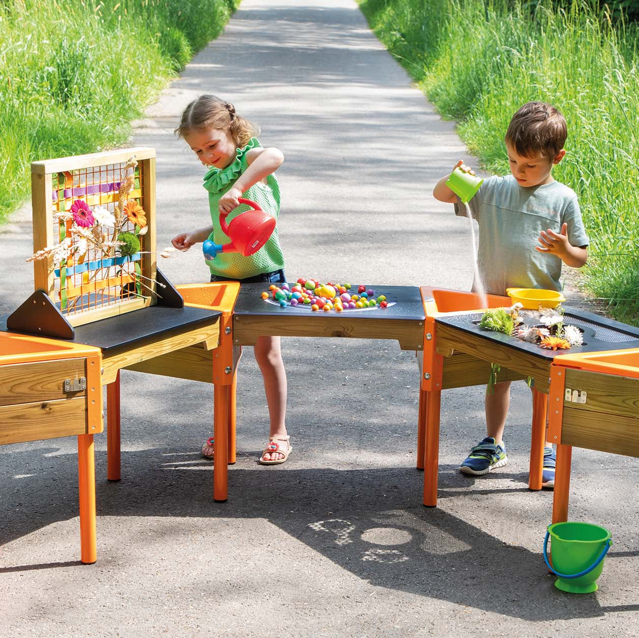 Activity Table “Solo” Topplay