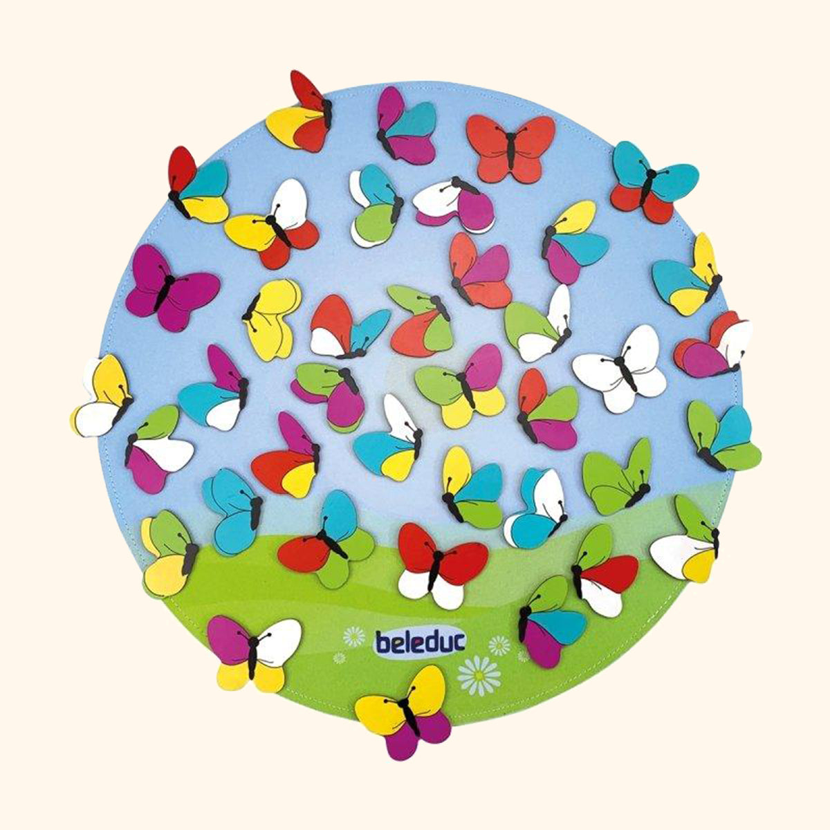 Betty Fly - Motýli na koberci